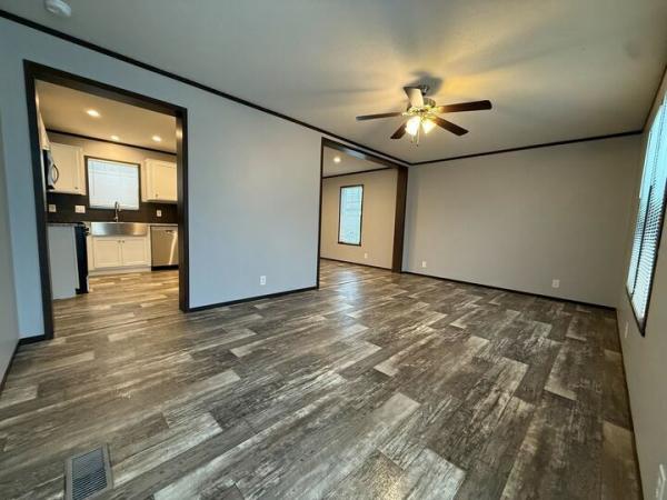 2019 Champion Mobile Home