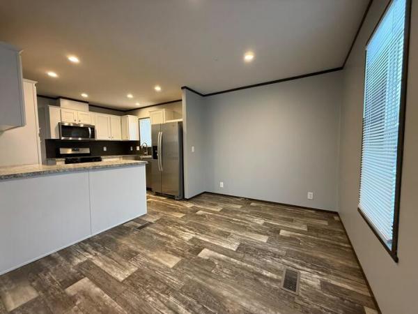 2019 Champion Mobile Home