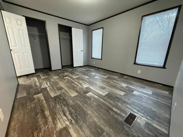 2019 Champion Mobile Home