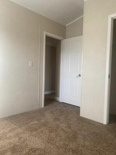 Mobile Home at 4 Ventura Lane Lot 4Vl Olathe, KS 66061