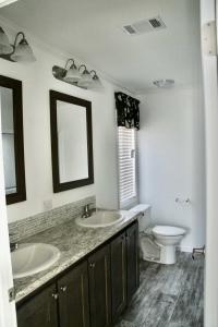 2020 Homes of Merit SIG3523B Manufactured Home