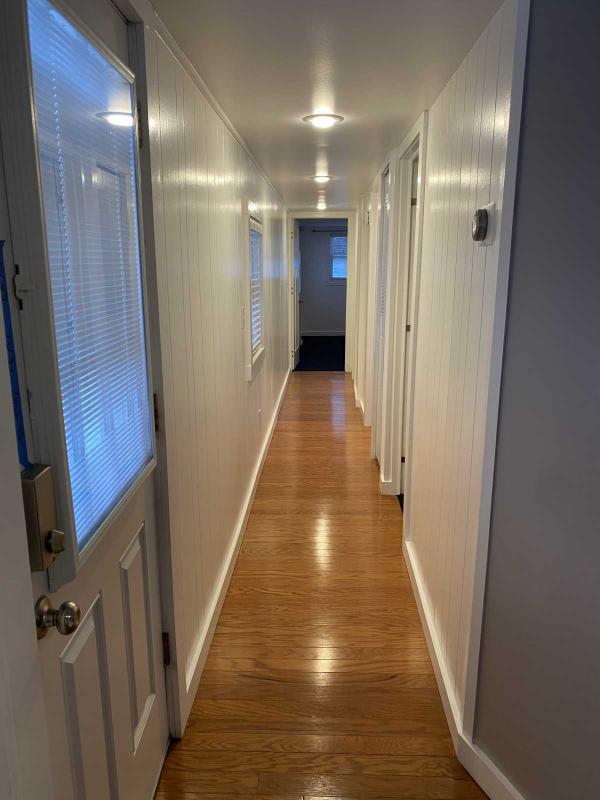 1980 Holly Park Mobile Home