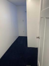 1980 Holly Park Mobile Home