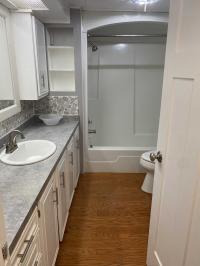 1980 Holly Park Mobile Home