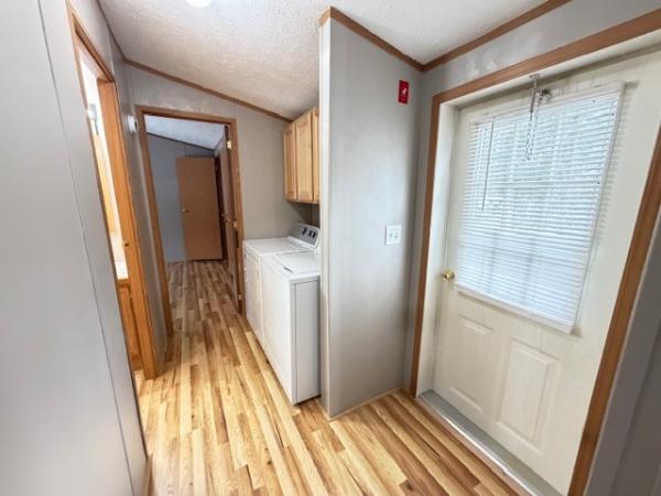 2002 Castle Mobile Home