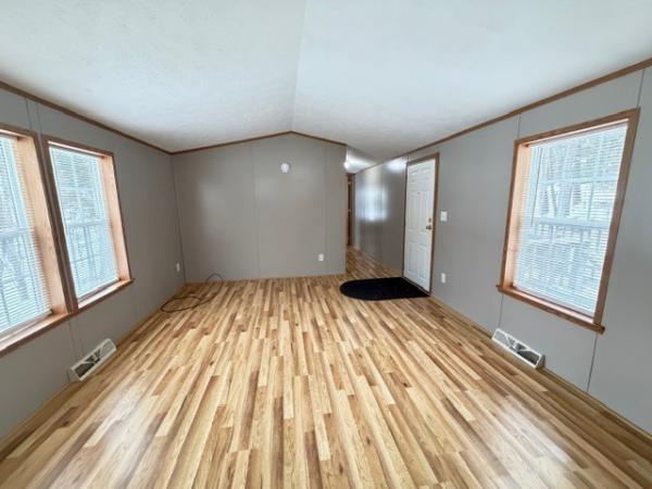 2002 Castle Mobile Home