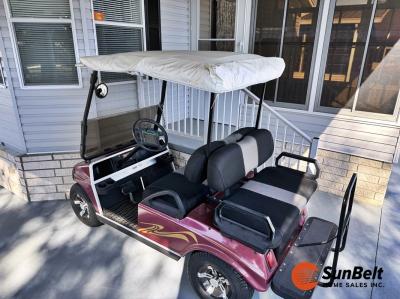 Photo 3 of 27 of home located at 7430 Harbor View Drive Leesburg, FL 34788