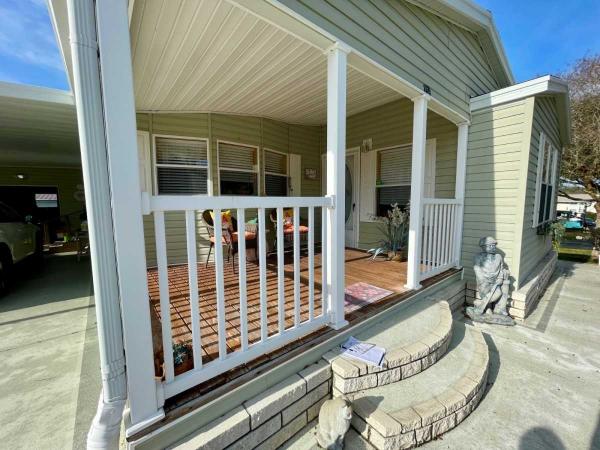 Photo 1 of 2 of home located at 758 Trevino Dr Lady Lake, FL 32159