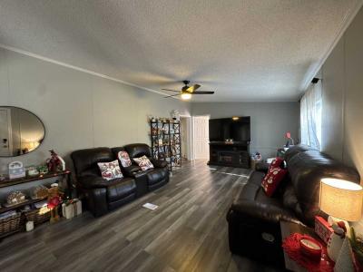 Photo 3 of 16 of home located at 153 Eldorado Drive Saint Peters, MO 63376