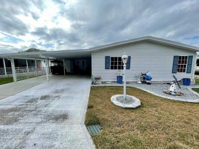 Mobile Home at 712 E Norman St Lady Lake, FL 32159