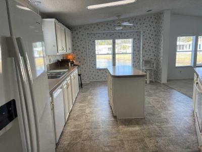 Photo 3 of 27 of home located at 112 Bougainvillea Terrace Parrish, FL 34219