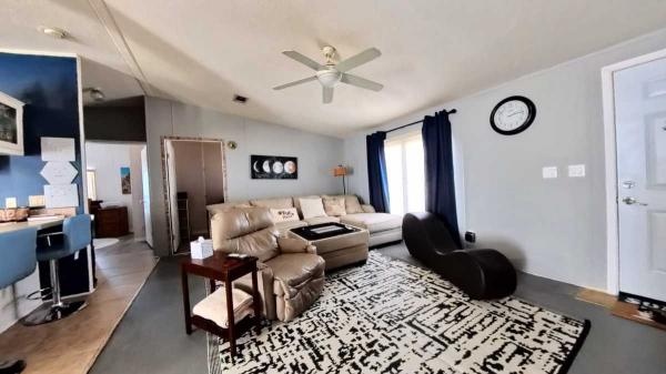 2002 OAKS Manufactured Home