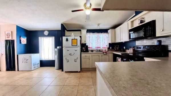 2002 OAKS Manufactured Home