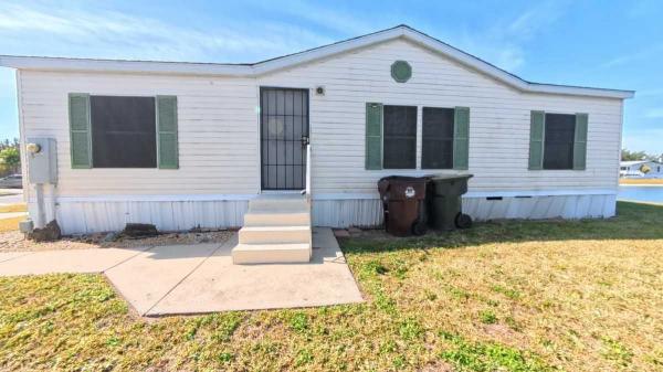 2002 OAKS Manufactured Home