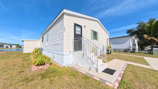 2002 OAKS Manufactured Home