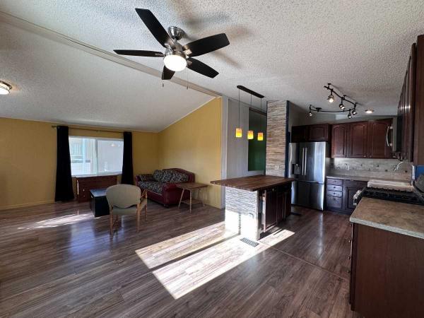 1993 Fleetwood Manufactured Home