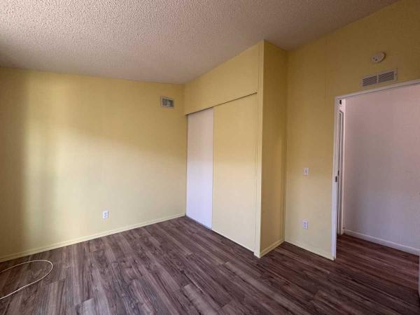 1993 Fleetwood Manufactured Home