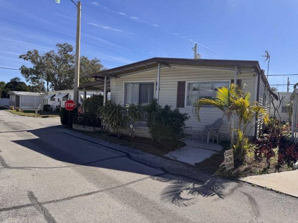 Photo 1 of 2 of home located at 2701 34th Street N Saint Petersburg, FL 33713