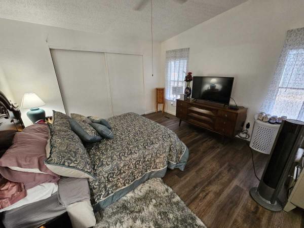 1994 Palm Harbor Manufactured Home