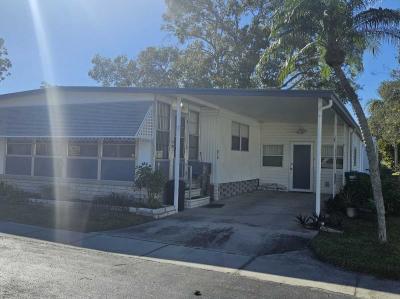 Photo 2 of 37 of home located at 9925 Ulmerton Rd., #512 Largo, FL 33771