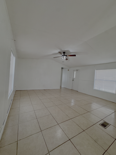 Photo 3 of 8 of home located at 3155 Anthony Dr Saint Cloud, FL 34771