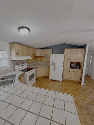 Photo 4 of 8 of home located at 3155 Anthony Dr Saint Cloud, FL 34771