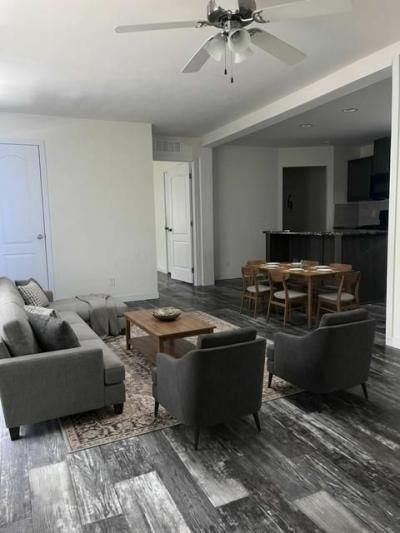 Photo 2 of 9 of home located at 511 E 1st St #104 Huxley, IA 50124