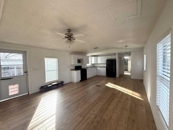 2002 Fleetwood Mobile Home