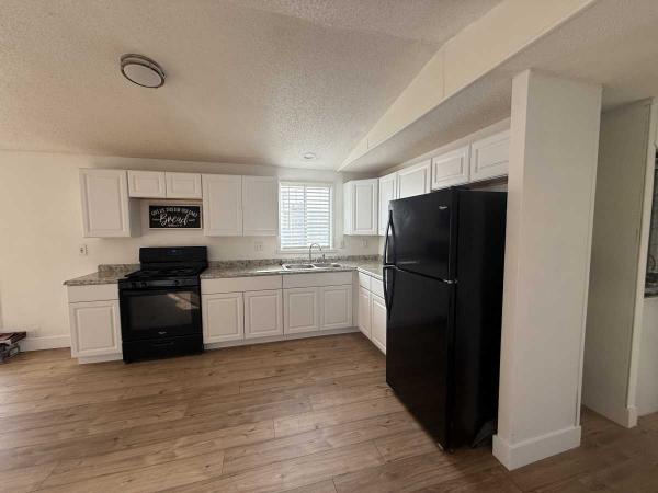 2002 Fleetwood Mobile Home