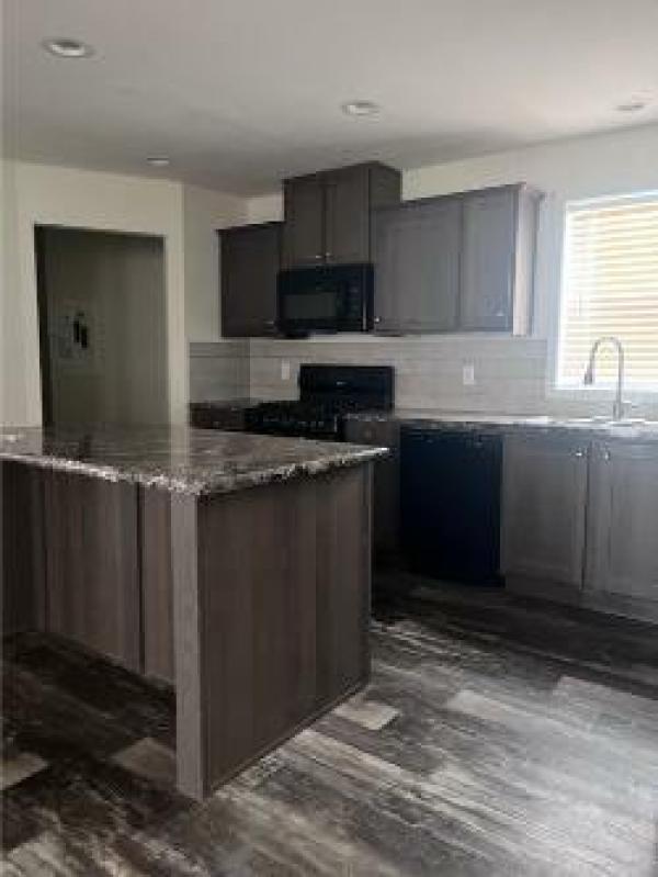 2020 Clayton - Middlebury Mobile Home For Sale