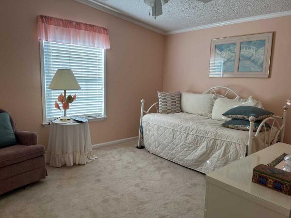 2005 Fleetwood Lifestages Manufactured Home