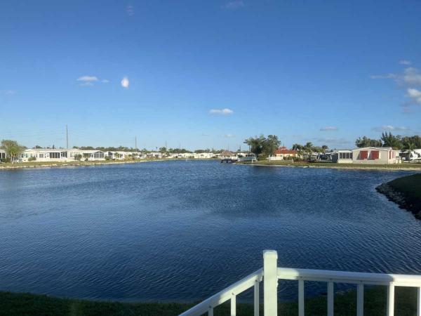 2005 Fleetwood Lifestages Manufactured Home