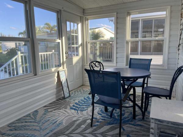 2005 Fleetwood Lifestages Manufactured Home