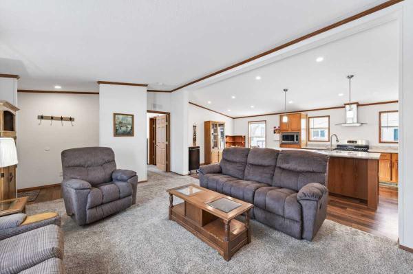 2018 Schulz Riverview Mobile Home