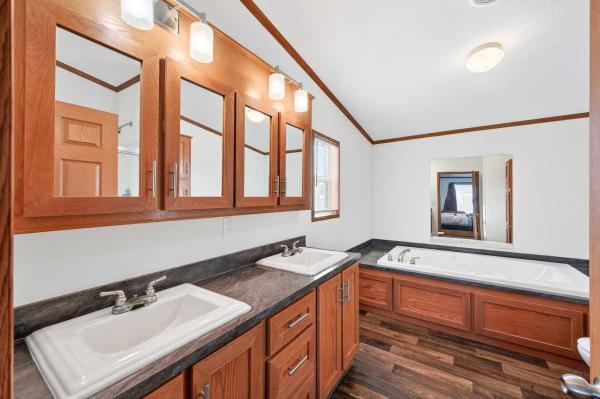 2018 Schulz Riverview Mobile Home