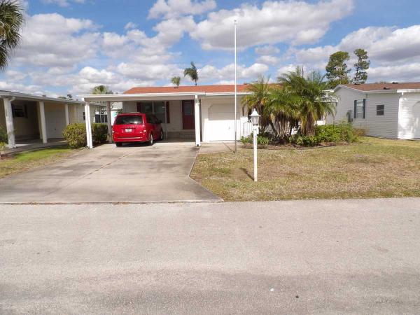 Photo 1 of 2 of home located at 2888 Whistlestop Sebring, FL 33872