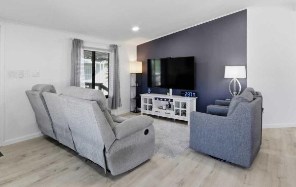 1991 Schult Manufactured Home