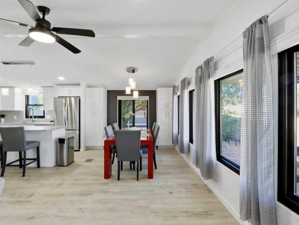 1991 Schult Manufactured Home