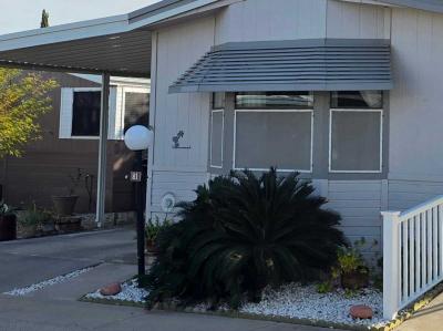 Photo 6 of 43 of home located at 2233 E Behrend Dr Unit 81 Phoenix, AZ 85024