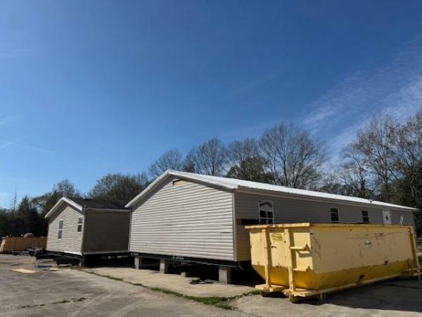 2007 NEW RIVER Mobile Home For Sale