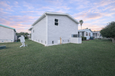 Photo 3 of 25 of home located at 8098 W. Coconut Palm Dr. Homosassa, FL 34448