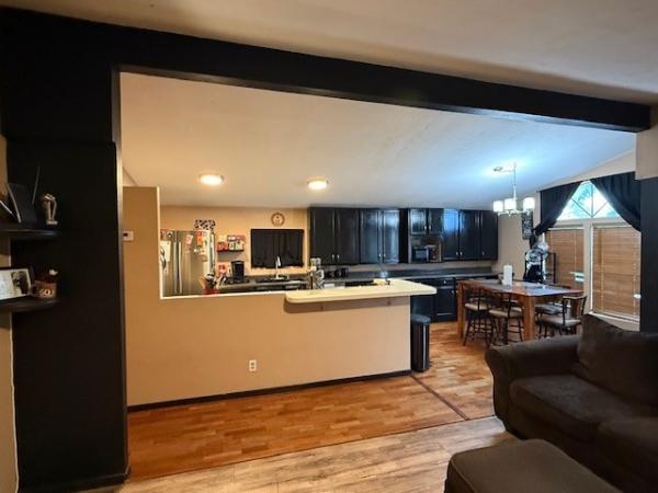 1988 Goldenwest Mobile Homes Manufactured Home