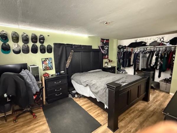 1988 Goldenwest Mobile Homes Manufactured Home