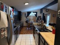 1988 Goldenwest Mobile Homes Manufactured Home