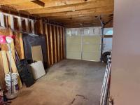 1988 Goldenwest Mobile Homes Manufactured Home