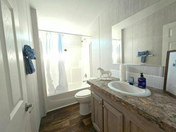 2025 Nobility 40E2H Manufactured Home