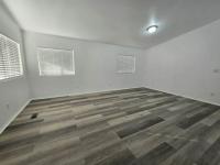 2000 SKYL CEDAR COVE Manufactured Home