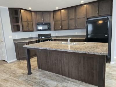 Mobile Home at 6655 Jackson Rd Lot 828 Ann Arbor, MI 48103