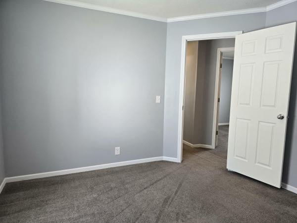 2020 Champion RA2460204 Mobile Home