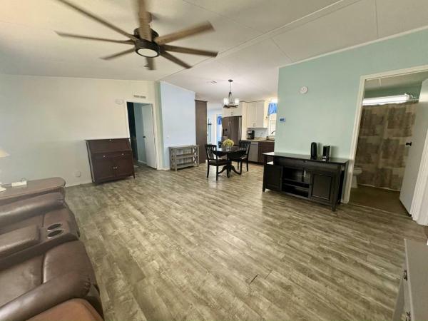 1994 CARR Manufactured Home